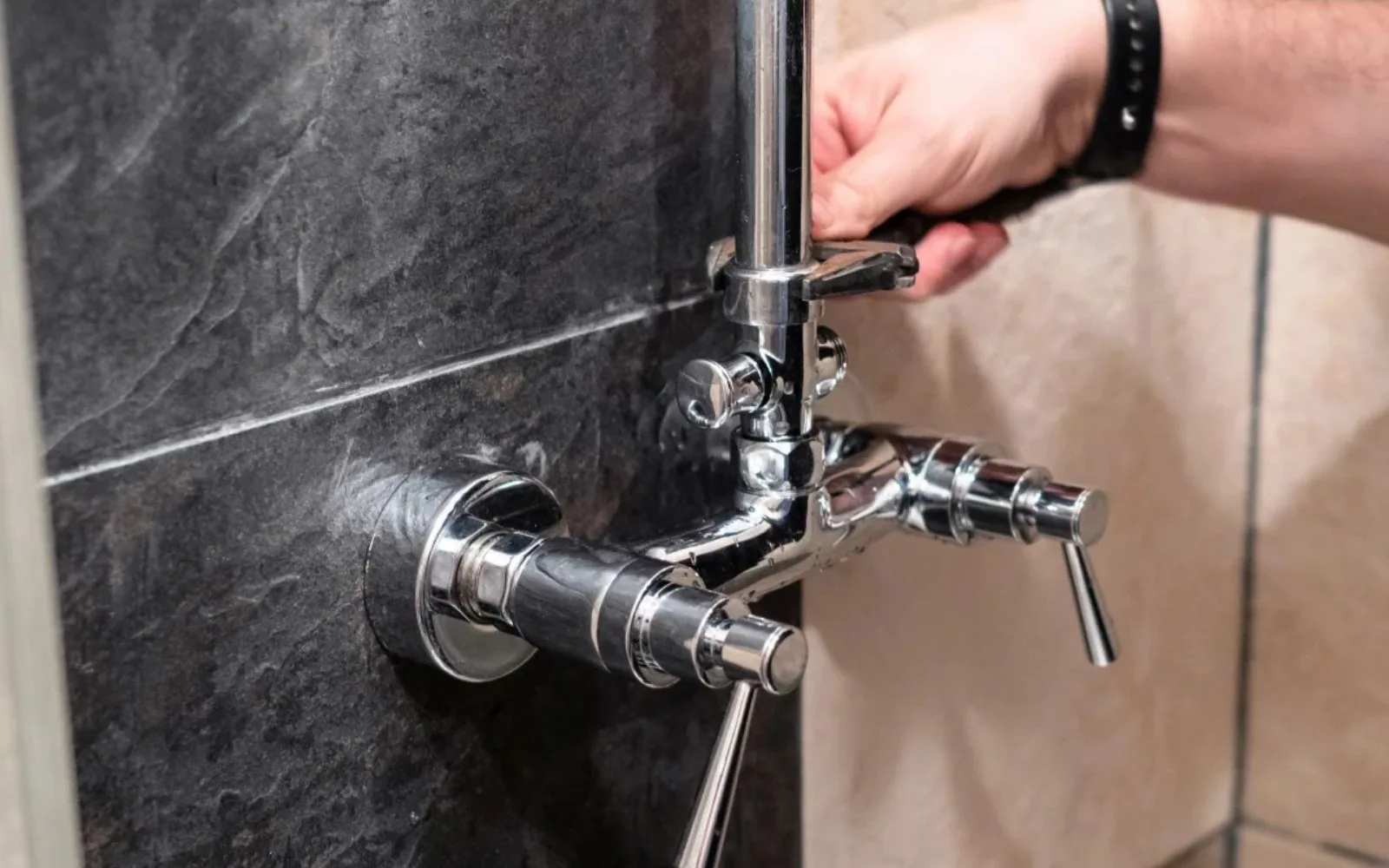 Shower & Bathtub Installation by a licensed plumber in Pasadena, TX