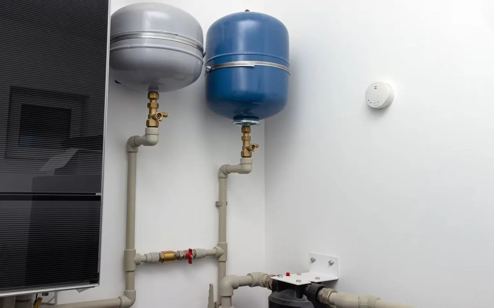 Water Heater Installation & Replacement by a licensed Pasadena, TX plumber